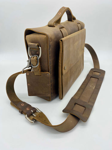 Seasoned No. 4313 - Minimalist Standard Leather Satchel in Crazy Horse with Rear Insert, Exterior Pocket & Luggage Tag